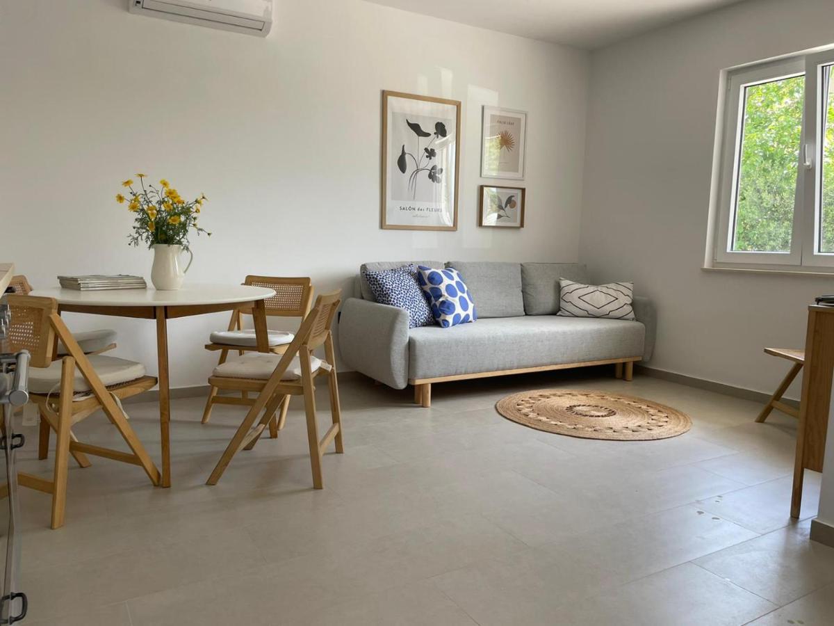 Apartment Sur La Plage Podstrana Esterno foto